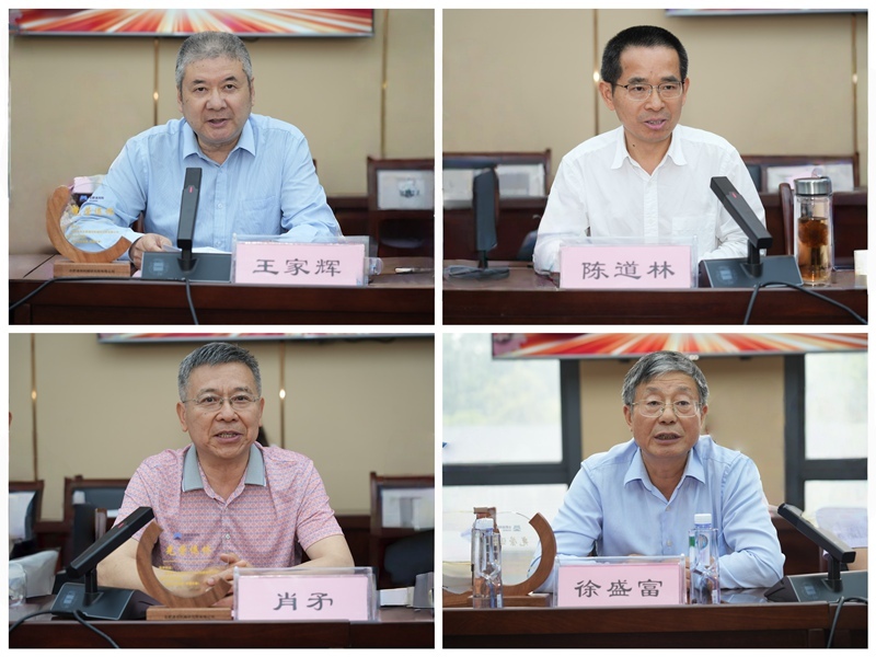 老同志發(fā)言_800.jpg